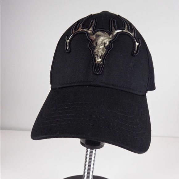 Deer Skull Camo Mesh Hat Cap Field & Stream NWT - Picture 2 of 6